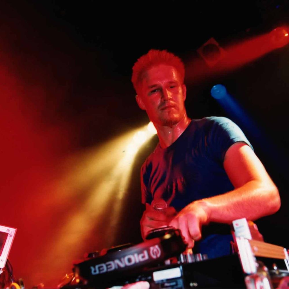 Darude_2001