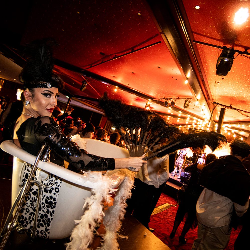 HRC_MAD_PRIVE_FINAL__117